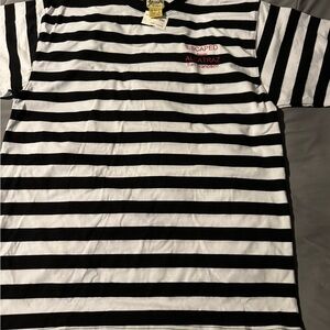 Escaped Alcatraz Black and White Striped T-Shirt. NWT, Size XXL.